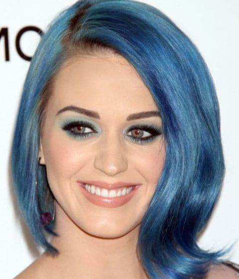 Katy Perry's short bob haircut with blue color 2021-2022