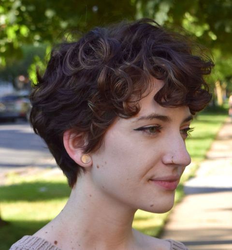 Short Hairstyle with Natural Texture