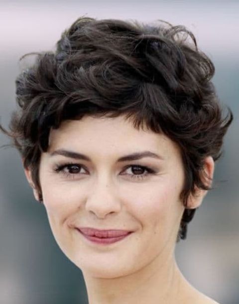Curly short haircut for round faces