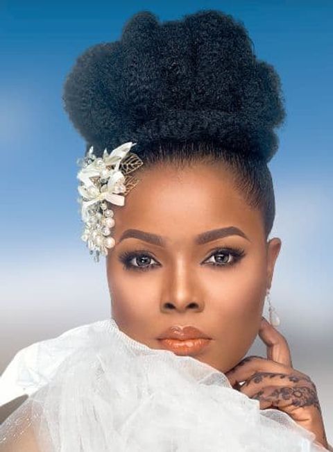 Updo wedding hair style ideas for black women