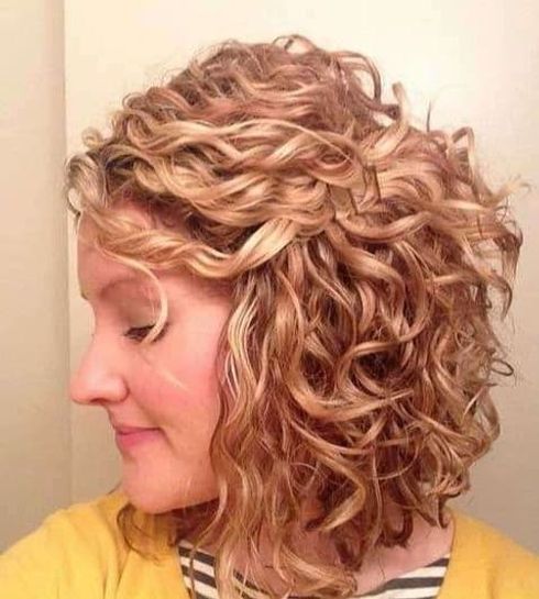 Curly bob haircuts 2022-2023