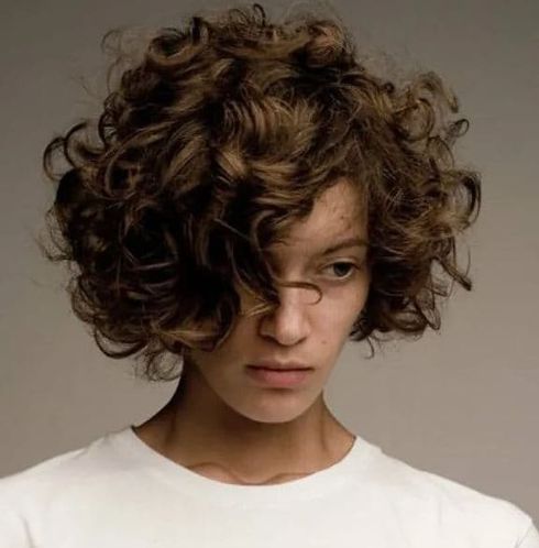 Curly bob haircuts 2022-2023