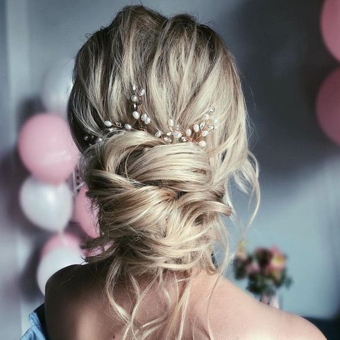 Wedding hairstyles with accessories for 2022 - 2023