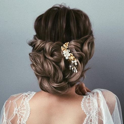 Wedding hairstyles with accessories for 2022 - 2023