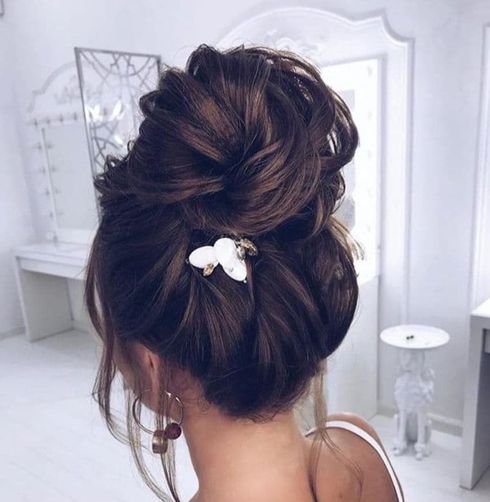 Wedding hairstyles with accessories for 2022 - 2023