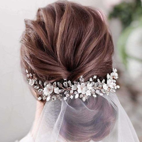 Wedding hairstyles with accessories for 2022 - 2023