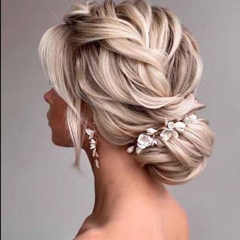 Wedding hairstyles with accessories for 2022 - 2023