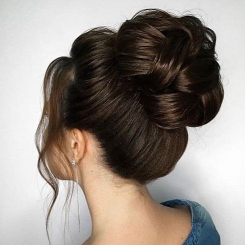 Classic Updo Hairstyles | What are the three classic updo styles?