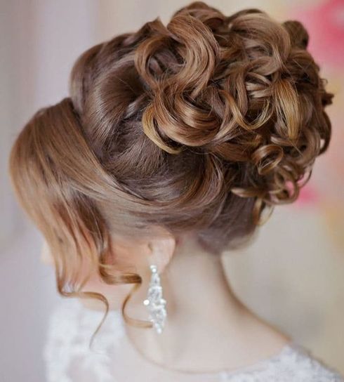 Wedding hairstyles for 2023