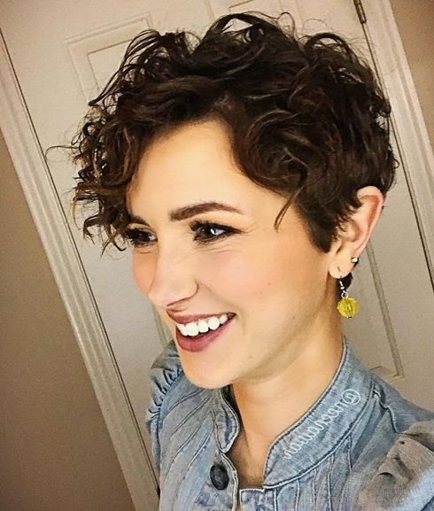 Short curly pixie haircut 2023