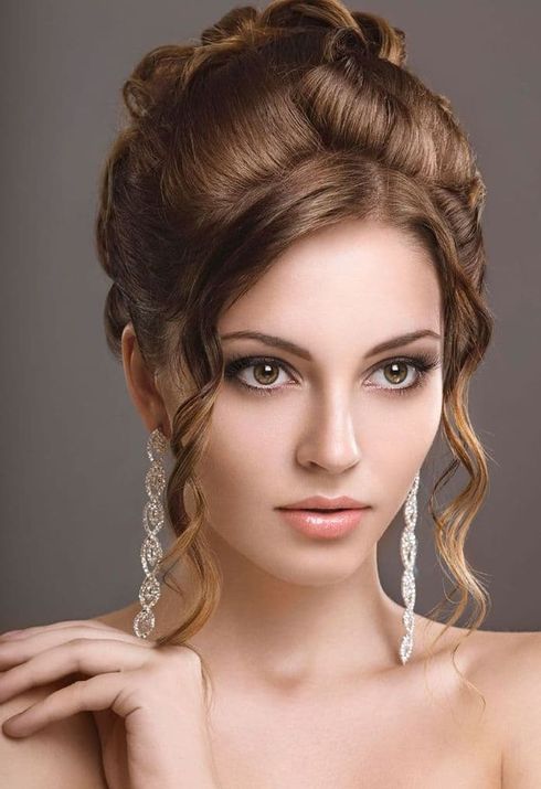 Long hairstyles for wedding day 2023-2024