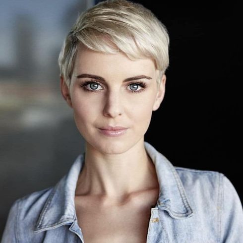 New short hair ideas for women 2023-2024