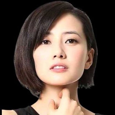 Short haircut for Asian women in 2023