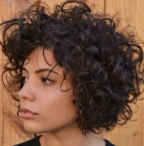 Wavy Bob with Big Curls