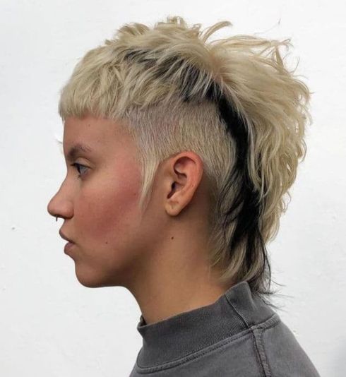 Can I still wear hair accessories like clips and pins with an Undercut Pixie?