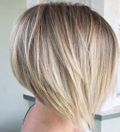 How do I choose the right stylist for my layered hairstyle?