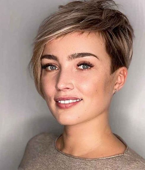 Textured Asymmetrical Pixie Bob