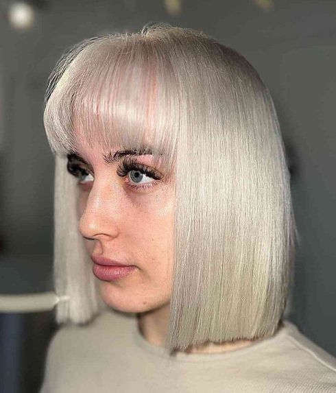 Cute Hairstyles: The Icy Blunt Bob
