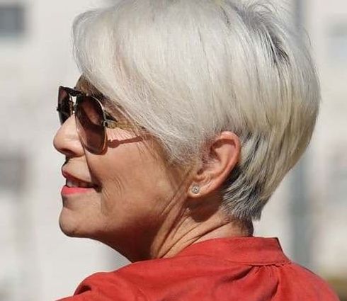 Short haircuts for women over 60