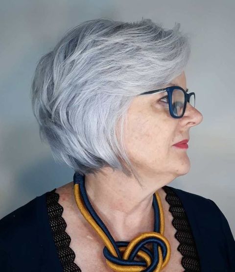 Grey color feathered bob style