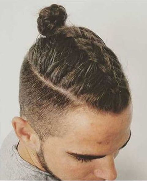 Undercut haircuts for men who want to create their new style in 2021-2022