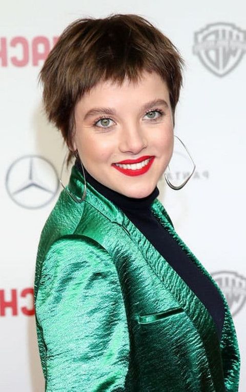 Straight hair short haircut