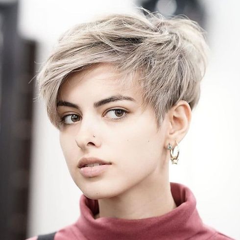 2022 pixie hair