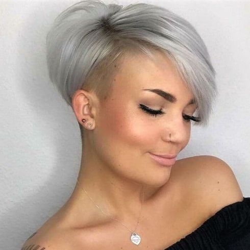 Asymmetrical pixie hair cut 2022