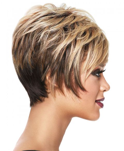 layered bob haircut brown balayage