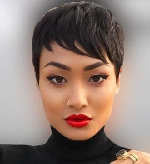 Cool short pixie haircut for black women in 2020-2021