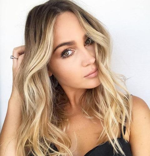 Beach waves with highlights in 2021-2022