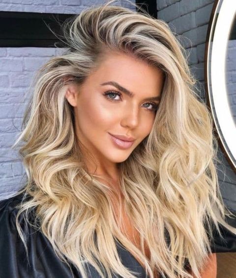 Blonde Highlights with Dark Roots in 2021-2022