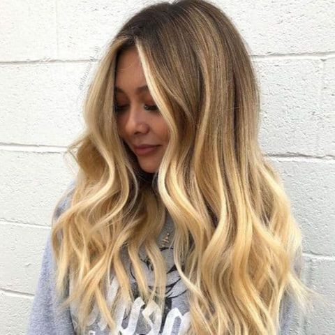 Golden blonde waves in 2021-2022