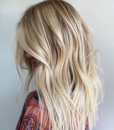 Light blonde hair in 2021-2022