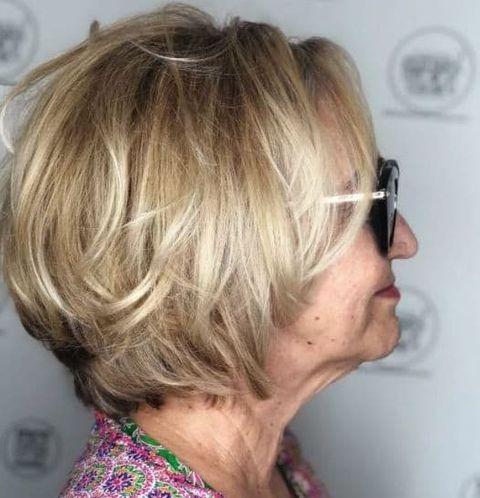Blonde balayage short bob for thin hair in 2021-2022