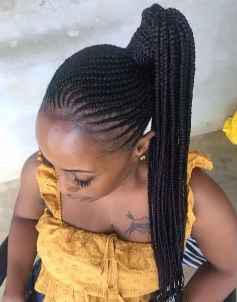 Box braids high ponytail hairstyle for black women in 2021-2022