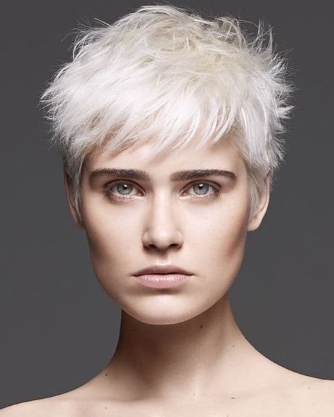 Messy Pixie cut for women with oval face