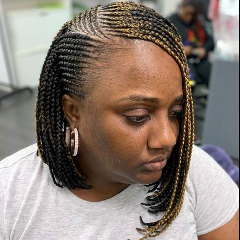 Small lemonade braids for short hair for black women in 2021-2022