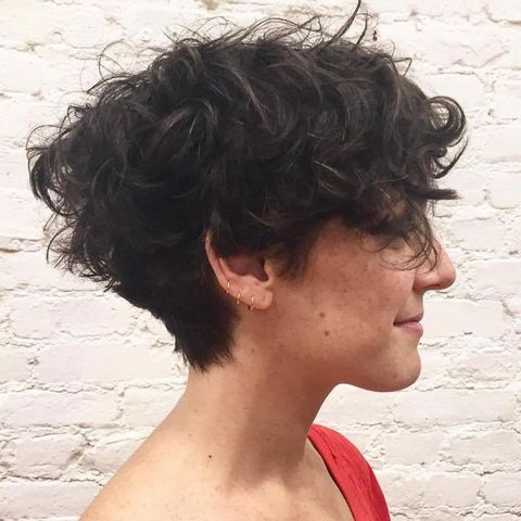 Angled shot haircut curly hair in 2021-2022