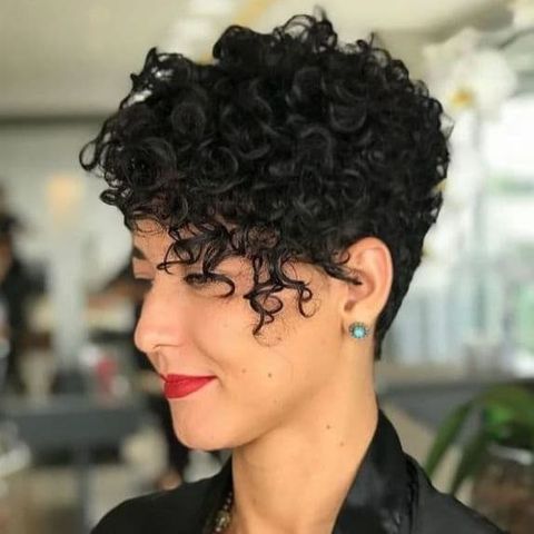 Pixie curly hair in 2021-2022