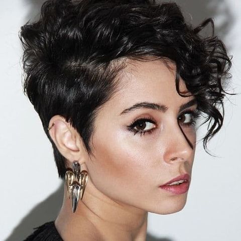 Side swept wavy pixie with bangs in 2021-2022