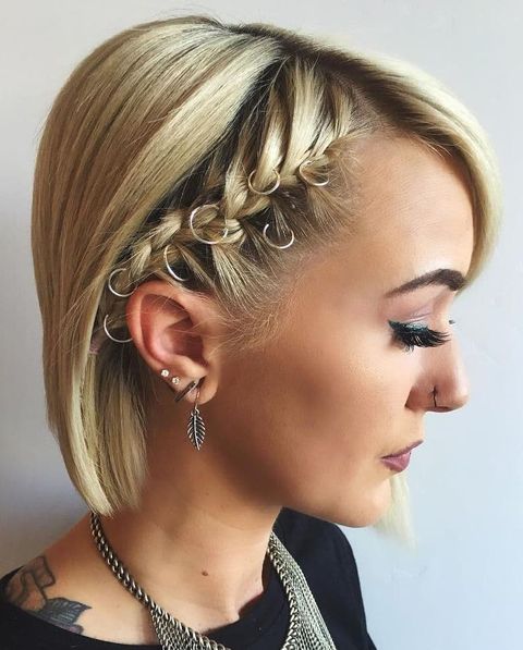 Short haircut with braids