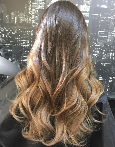 Wavy long hair with brown ombre