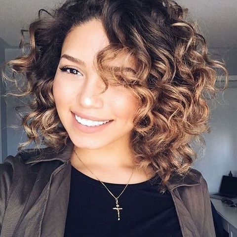 Ombre curly bob hairstyle for oval face