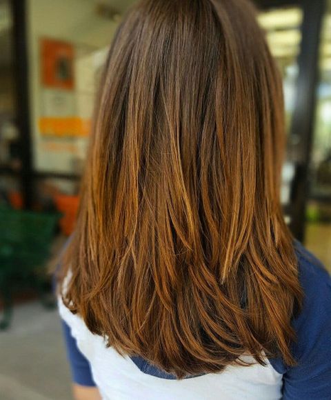 Layerd long hair with brown balayage