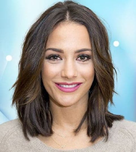 Center parted lob hairstyle for women with long faces