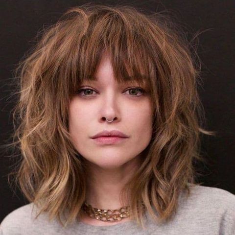 Layered haircuts and styles for all face shapes in 2021-2022