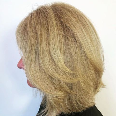 Textured long bob for thick hair