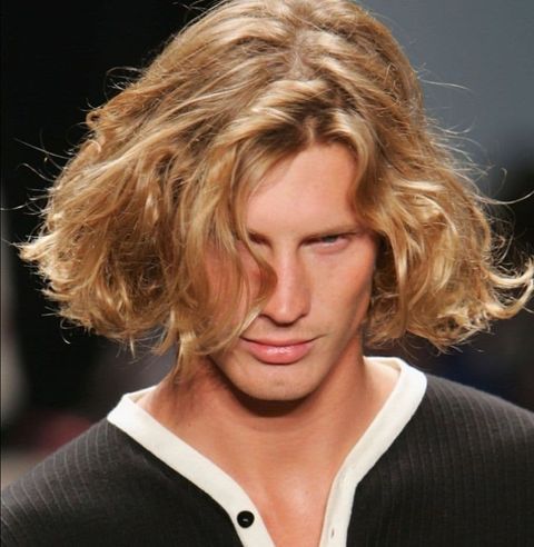 Blonde wavy hair for men