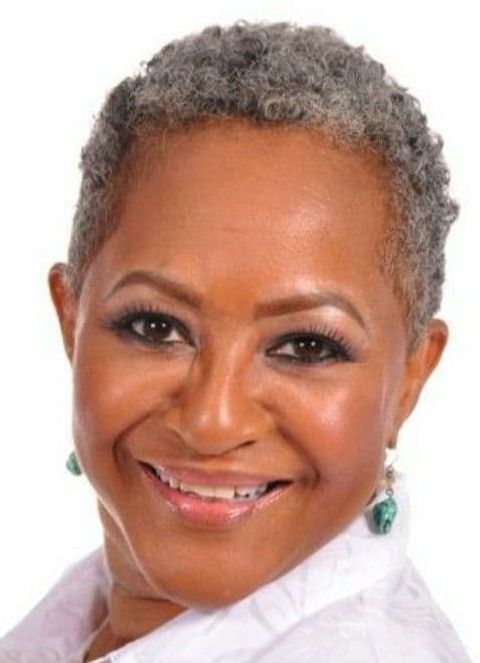 Short haircuts and hair color inspirations for black women over 60 in ...